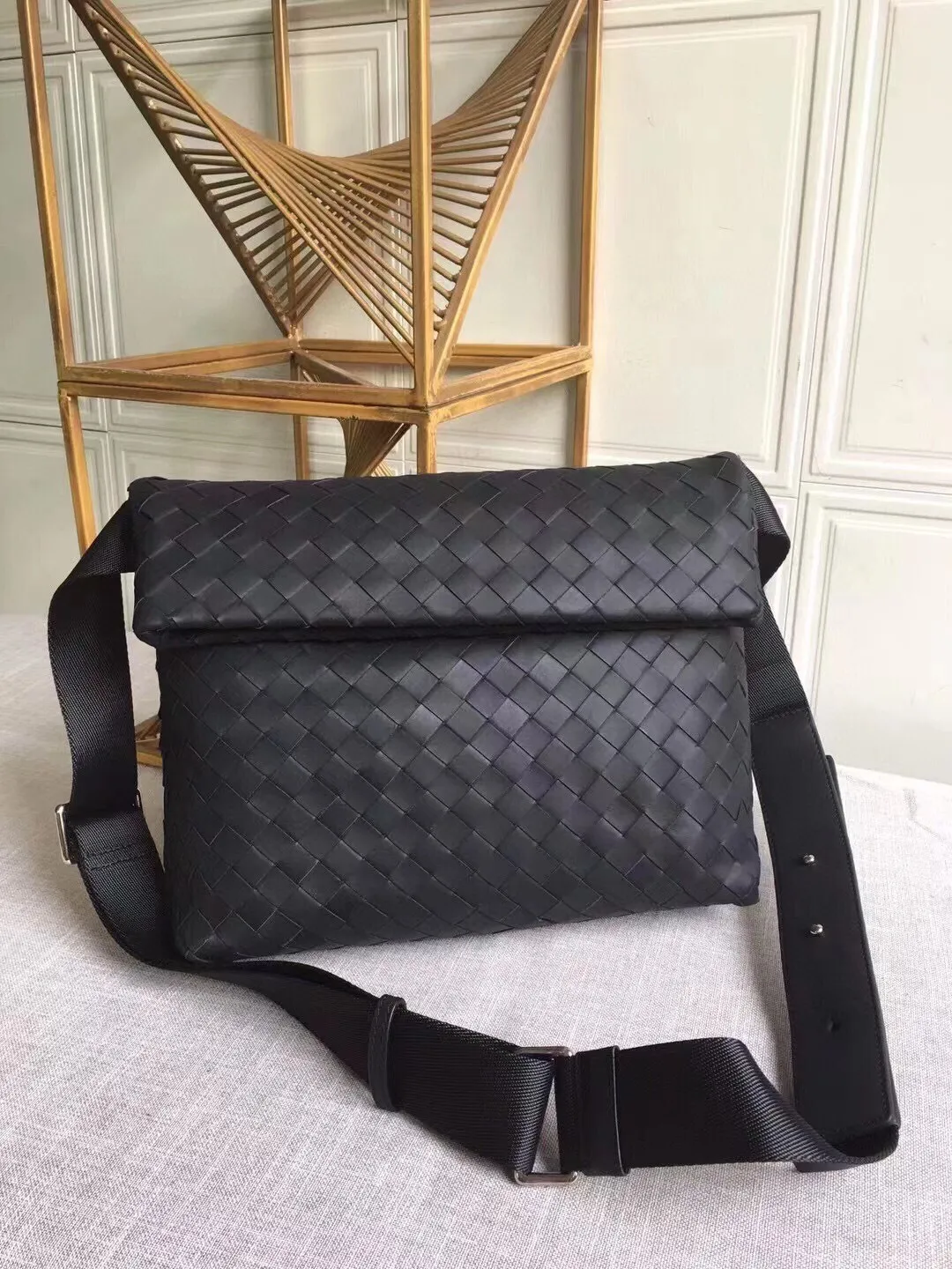 All categories 💚 Top version men’s bags 💚 BV 2024 new BV crossbody bag